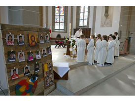 Dankgottesdienst der Kommunionkinder (Foto: Karl-Franz Thiede)